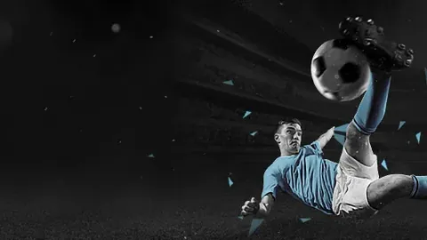 芝加哥机场一架降机遇险紧急返航